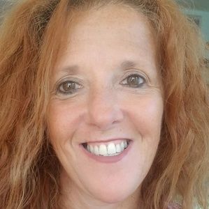 Meet your Posher, Catherine